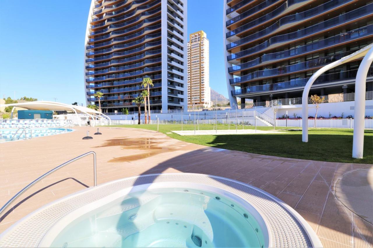 Sunset Waves 1-190 Apartment เบนิดอร์ม ภายนอก รูปภาพ